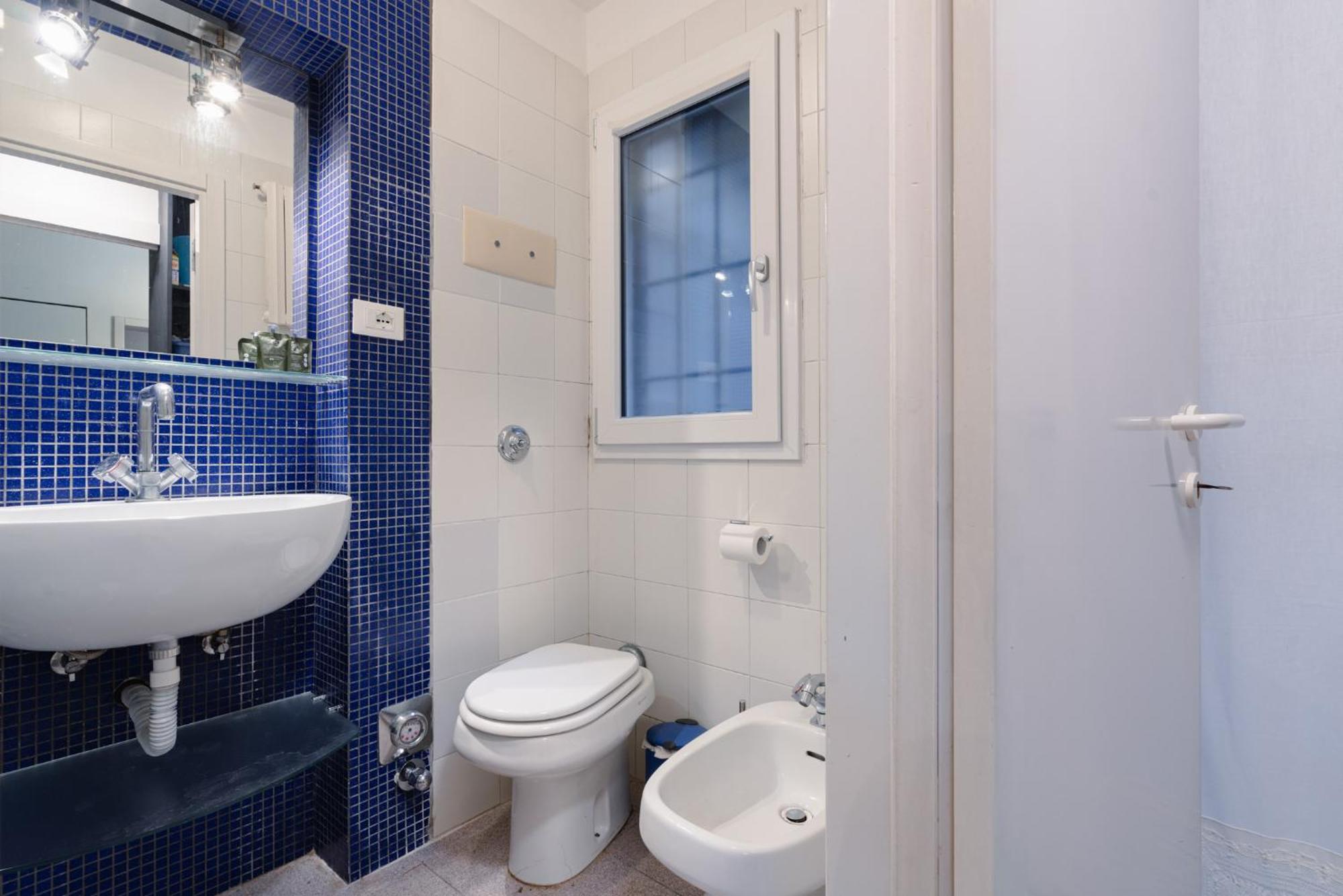 Palazzo Rialto Antique Appartement Bologna Buitenkant foto